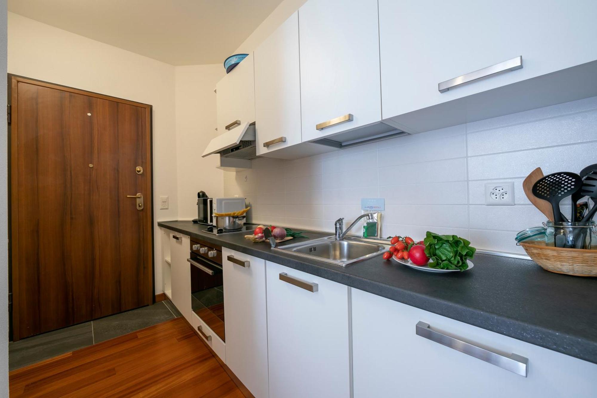 Moonlight - 150M From The Lake - Happy Rentals Lugano Esterno foto